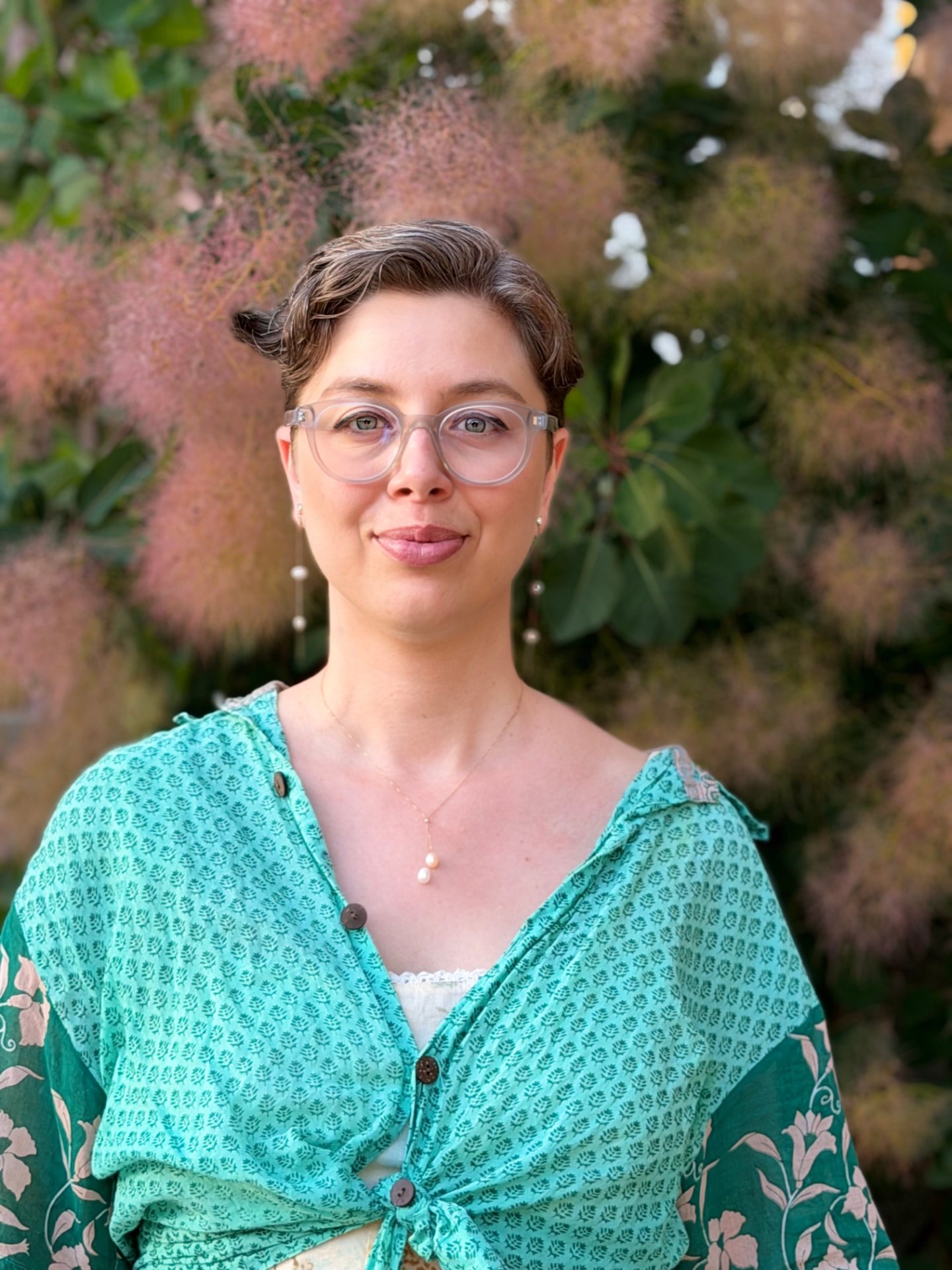 Podcast-Gäst:in Aleksandra Dehbandi, Yin Yoga Lehrerin